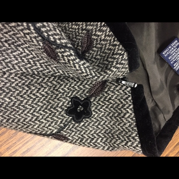 ❌❌ SOLD Ann Taylor Design Skirt Sz 4 - Picture 6 of 8